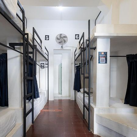 Media Luna Hostel Cartagena Buitenkant foto